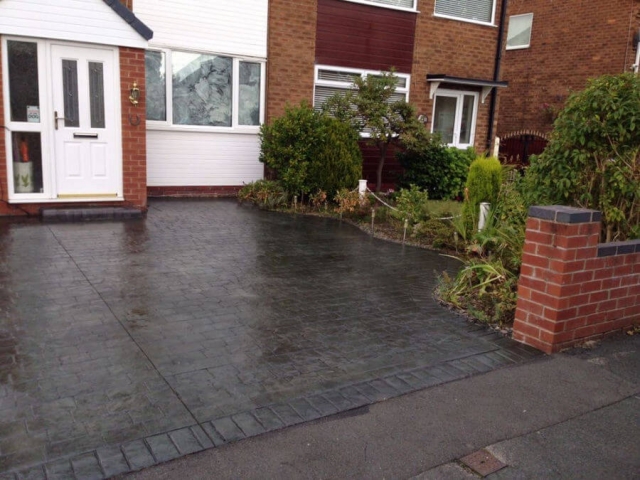 Driveway resealed in Urmston