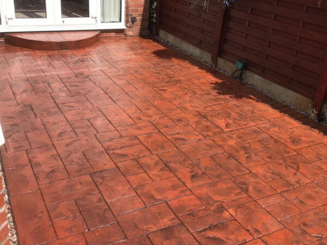 Driveway reseal the Sale area of Manchester