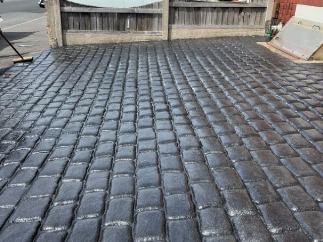 Cobble reseal in Bramall area of Stockport